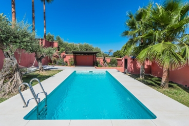 Zonnig vakantiehuis met privé zwembad bij Málaga
