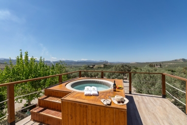 Casa Rural con Wifi y jacuzzi en Archidona