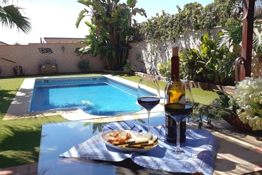 Ferienhaus mit Swimming Pool und Garten in Hornachuelos