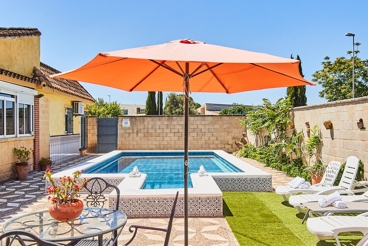 Casa Rural con piscina y barbacoa en Arcos de la Frontera