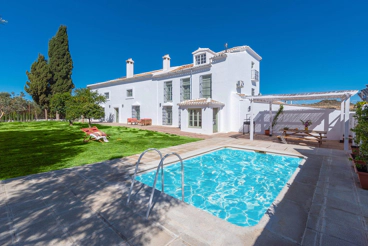 Casa Rural con piscina y barbacoa en Campillos