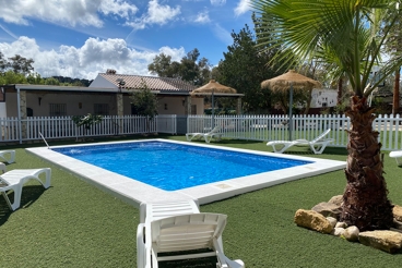 Villa avec piscine et barbecue à Prado del Rey