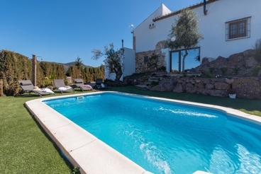 Ferienhaus mit Garten und Swimming Pool in Casabermeja