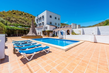 Grande maison typique andalouse avec piscine privée