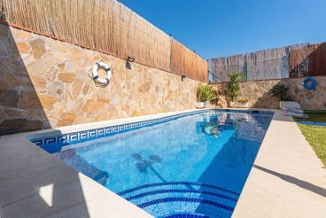 Villa avec jardin et piscine à Benalmádena