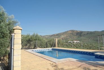 Villa avec piscine et barbecue à Montefrío