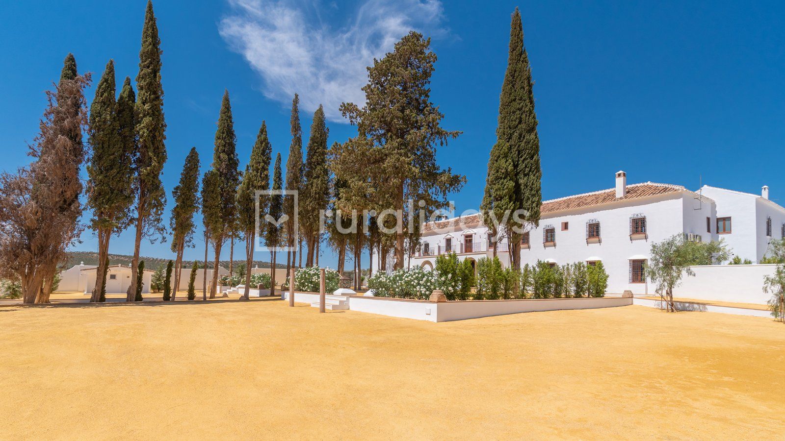 Cortijo el Solano Antequera by Ruralidays