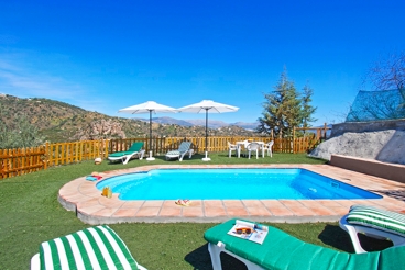 Villa avec jardin et piscine à Comares