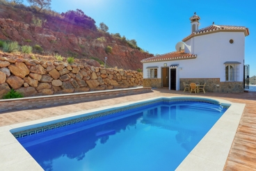 Maison de vacances avec barbecue et Wifi à Almogía