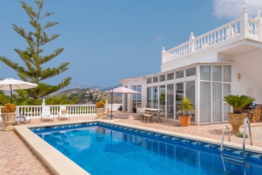 Casa Rural con piscina y chimenea en Torrox para 4 personas