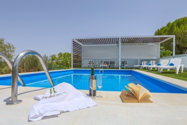 Maison de vacances avec Wifi et piscine à La Puebla de Cazalla