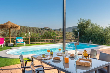 Casa Rural con piscina y barbacoa en Riogordo