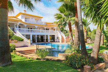 Casa rural Malaga Andalucía para 10 personas