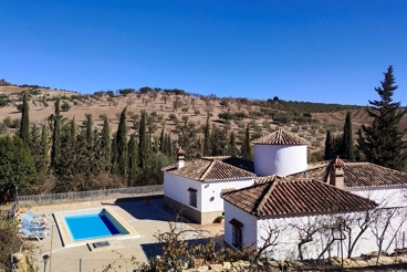 Maison de vacances avec piscine et barbecue à Casabermeja