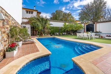Holiday home Granada Andalusia for 14 people