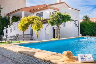 Holiday home Granada Andalusia for 10 people