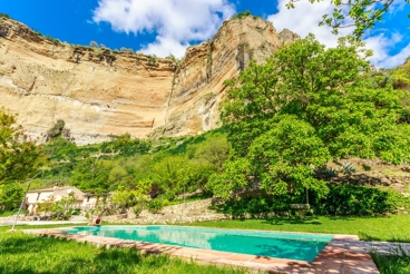 Casa Rural con chimenea y piscina en Ronda