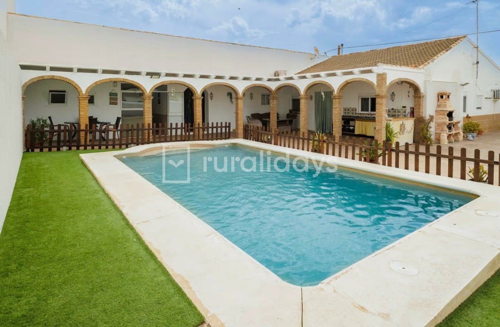 Casa rural Malaga Andalucía para 16 personas