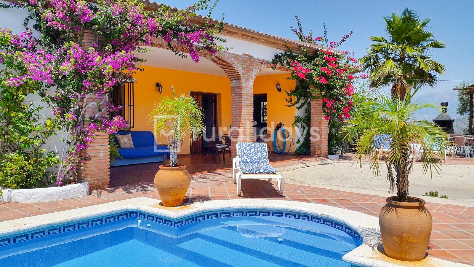 Casa rural Malaga Andalucía para 10 personas