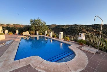 Casa rural Malaga Andalucía para 10 personas