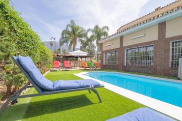 Casa rural Malaga Andalucía para 14 personas