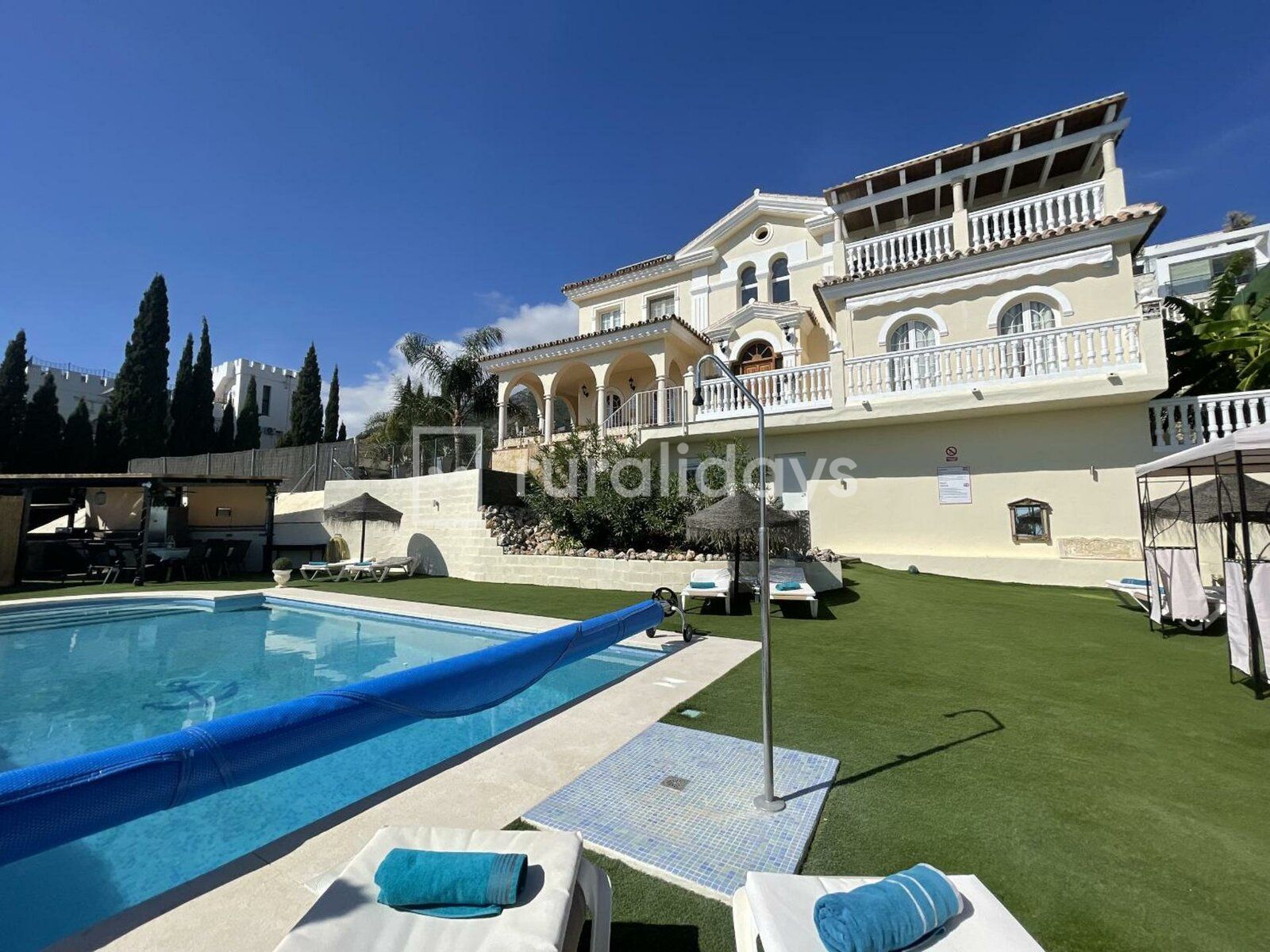 Casa rural Malaga Andalucía para 12 personas