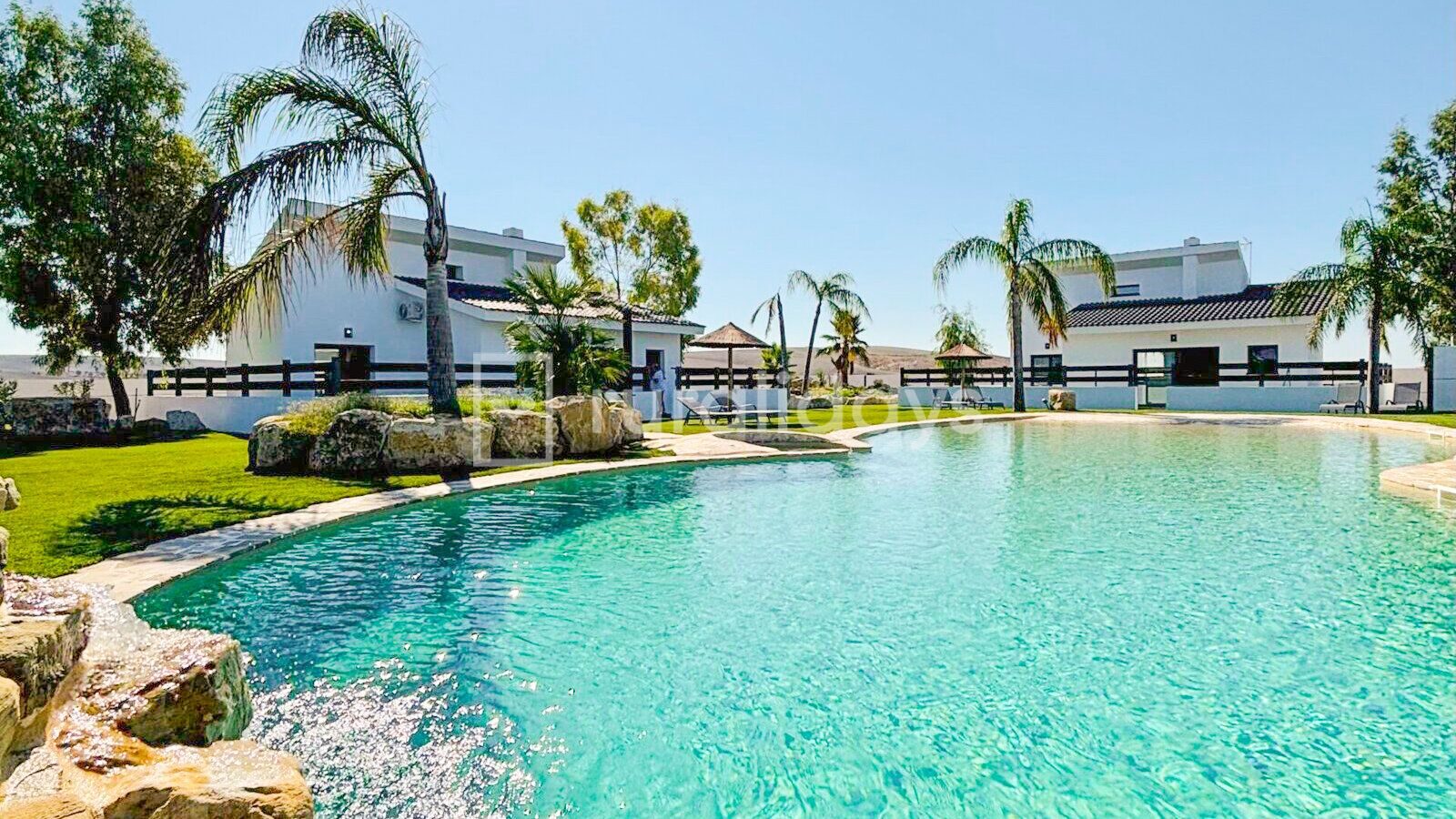 Casa rural Cádiz Andalucía para 18 personas