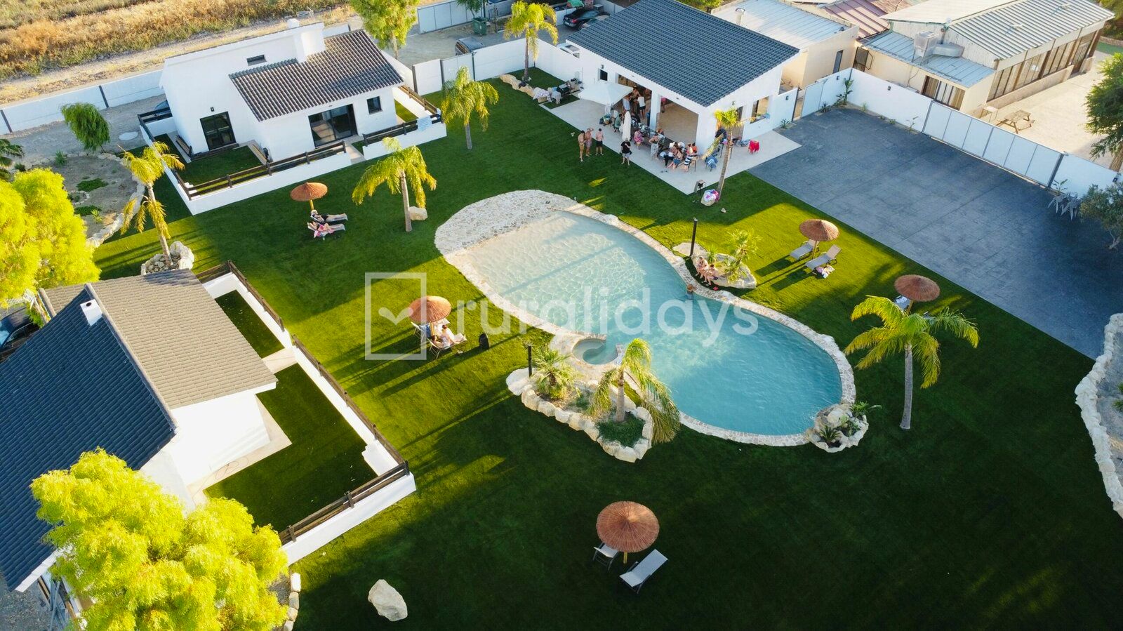 Casa rural Cádiz Andalucía para 18 personas