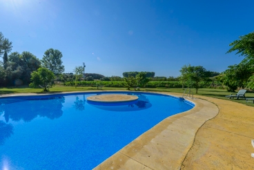 Spacious holiday villa for nine people in Granada province