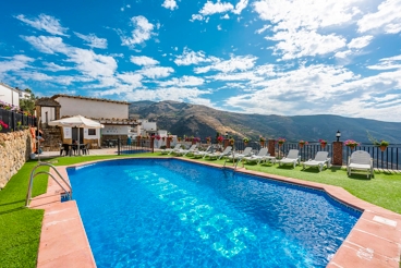 Ferienapartment mit Gemeinschaftspool in Alpujarra de la Sierra