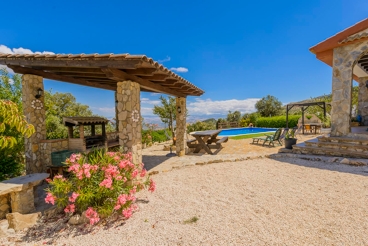 Gemütliche Finca mit tollem Aussenbereich und Blick in die Ferne