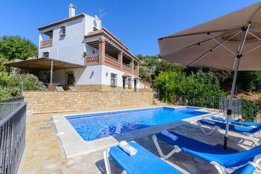 Casa rural Malaga Andalucía para 17 personas