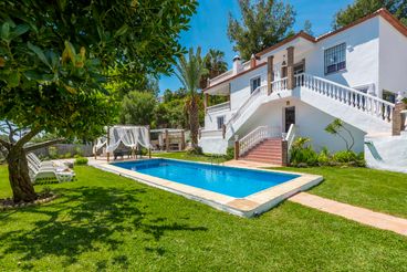Casa rural Nerja Costa del Sol Andalucía para 8 personas
